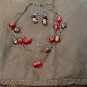 Necklace and earring set
